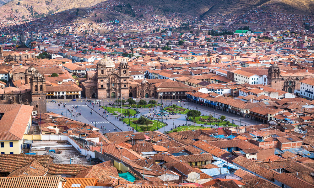 Kota Cusco: Jantung Kekaisaran Inca dan Perpaduan Budaya