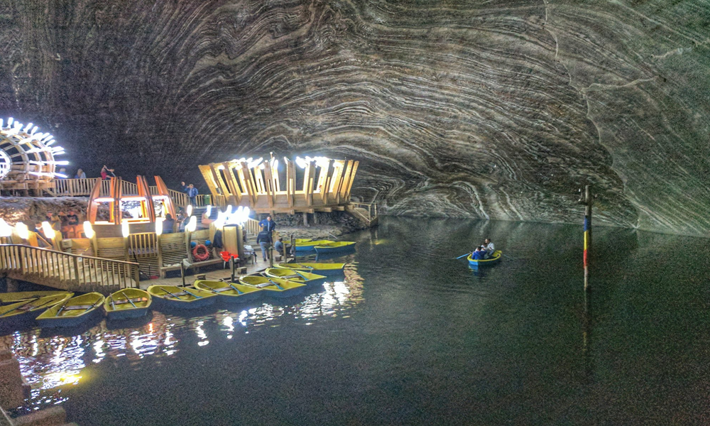 Salina Turda: Keajaiban Bawah Tanah yang Memukau