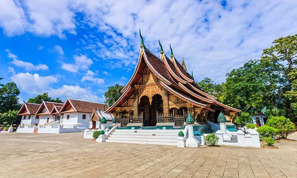 Wat Xieng Thong: Permata Arsitektur di Luang Prabang